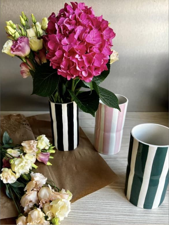 Vases colorés